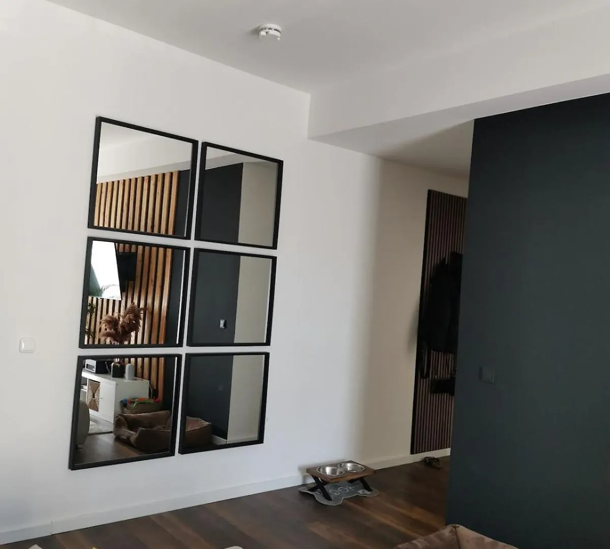 Spacious 2-Bedroom Apartment Near City Center Berlin